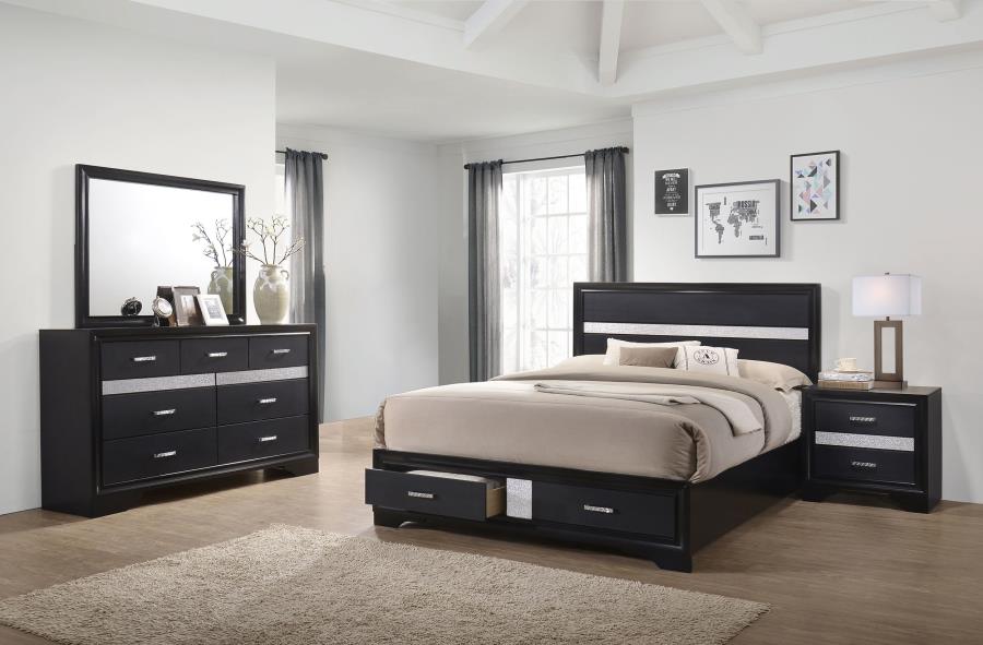 (image for) Miranda 4-piece Eastern King Bedroom Set Black