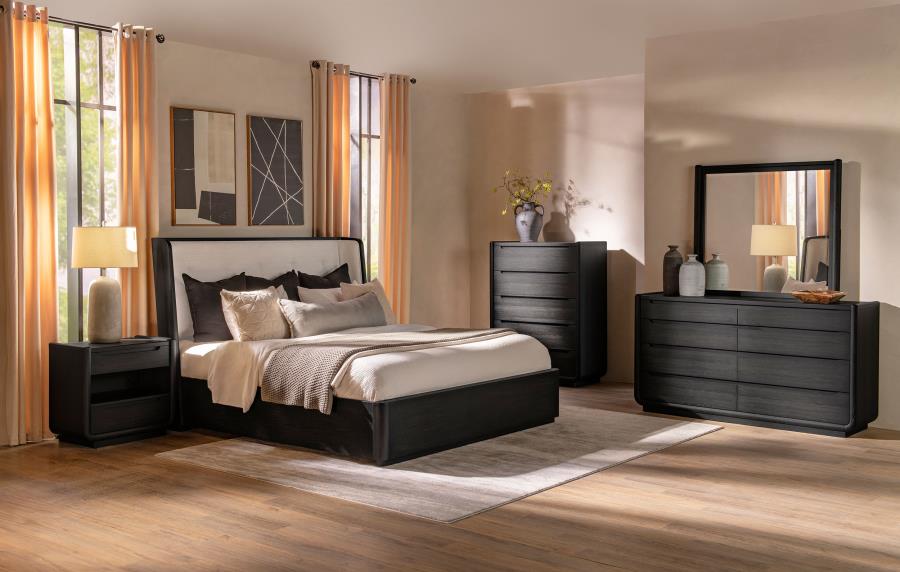 (image for) Leandro 5-piece Eastern King Bedroom Set Burnished Black